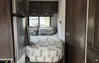 Easy to drive- RV rental