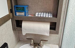 Ward's Cozy RV Rental