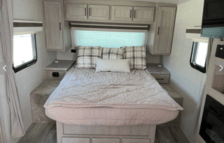 Freedom Calls: Solo Travel Made Easy