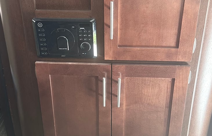 storage under the tv with audio components