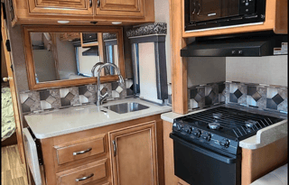 2017 Thor Motor Coach Quantum RQ29