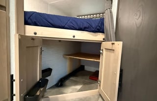 King Bed Family Bunkhouse — Fully Stocked