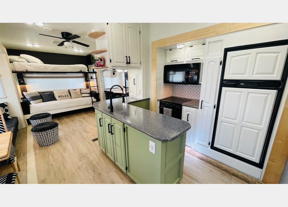 Fifth Wheel rentals in Pendleton