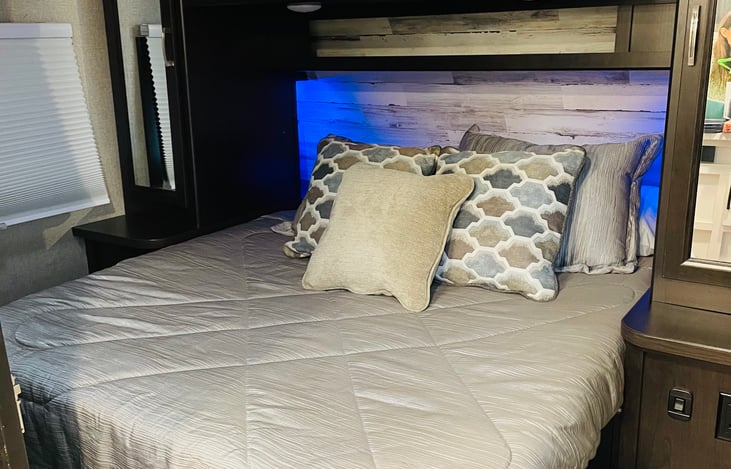 Queen Master Bedroom