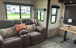 Forest River Hemisphere spacious fifth wheel