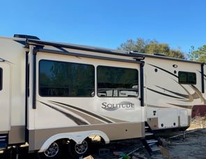 Grand Design Solitude 3740 BH