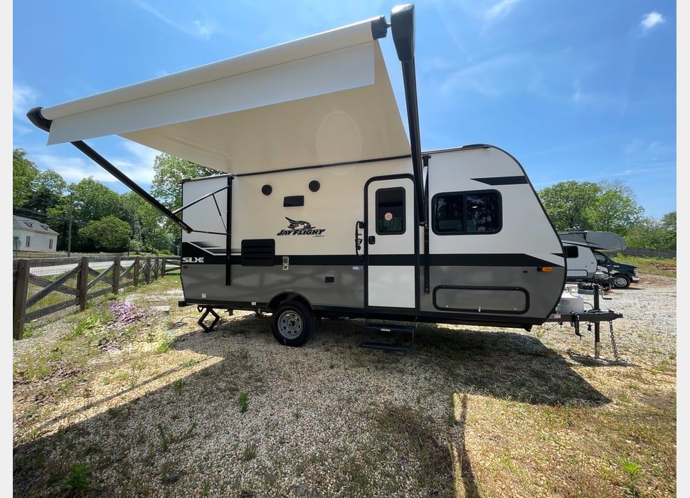 Travel Trailer rentals in Colbert