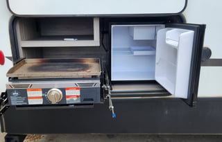 Paws & Relax RV Rental