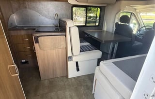 Little Wanderer 2014 Itasca Viva 23L - Sleeps 6