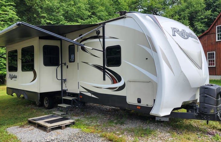 Set up and hooked up ready to relax.