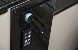 LUXURY 10 passengers VAN w TV, Kitchenette, Toilet