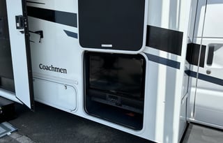2021 Coachmen RV Freelander 26DS Ford 450