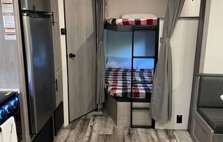 Your Glamping Adventure starts here!!