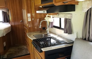 2019 Coachmen Leprechaun