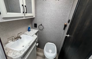 2021 Jayco Jay Feather Micro 17’
