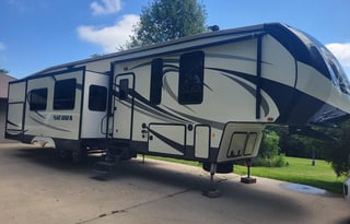 2018 Forrest River Serria 387MKOK