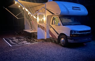 25ft Thor Coleman - Fully stocked and pet friendly
