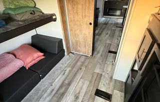 2022 Keystone Springdale 303BH Family Bunkhouse