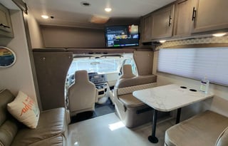 Coachmen Freelander 30BH