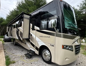 Thor Motor Coach Miramar 35.2