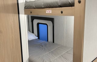 The Nomad Experience - NEW 2022 Cruiser Hitch