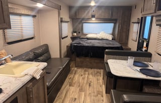 Ultimate Camping Escape 2020 KZ Escape E231BH