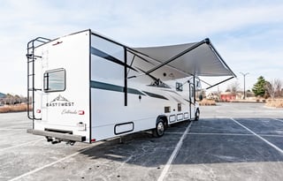 2022 EAST TO WEST Entrada 2900DS