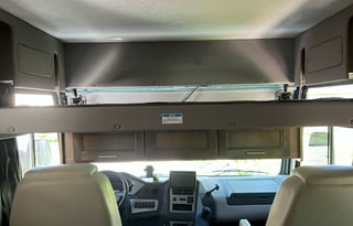 Luxury on the Road: Rent the Coachmen Encore 325SS