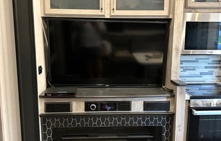 2022 Keystone RV Avalanche 378BH