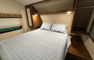 2018 Prime Time RV Tracer Breeze 26DBS