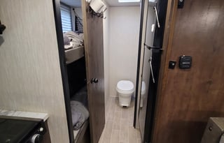 2021 Cherokee Wolf Pup 17jg