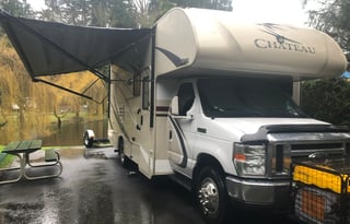 2017 Thor Chateau- Perfect for Adventure Seekers!