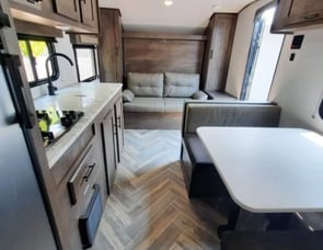 Forest River RV Wildwood X-Lite 178DB