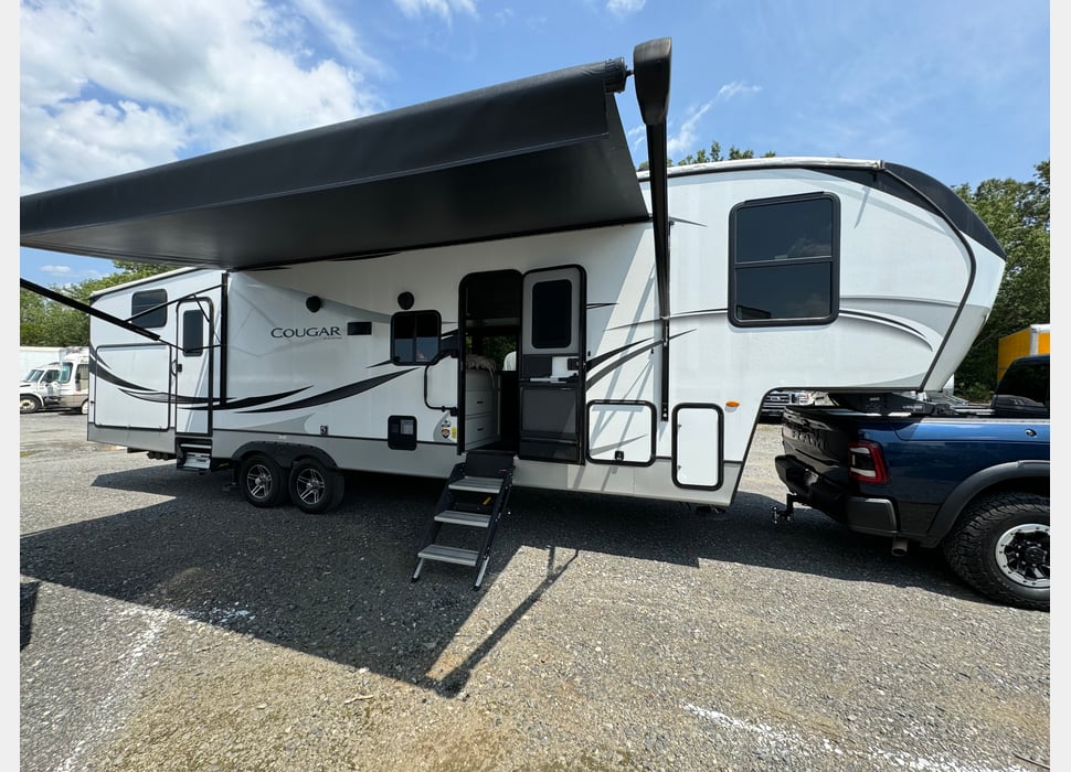 Fifth Wheel rentals in Asheville