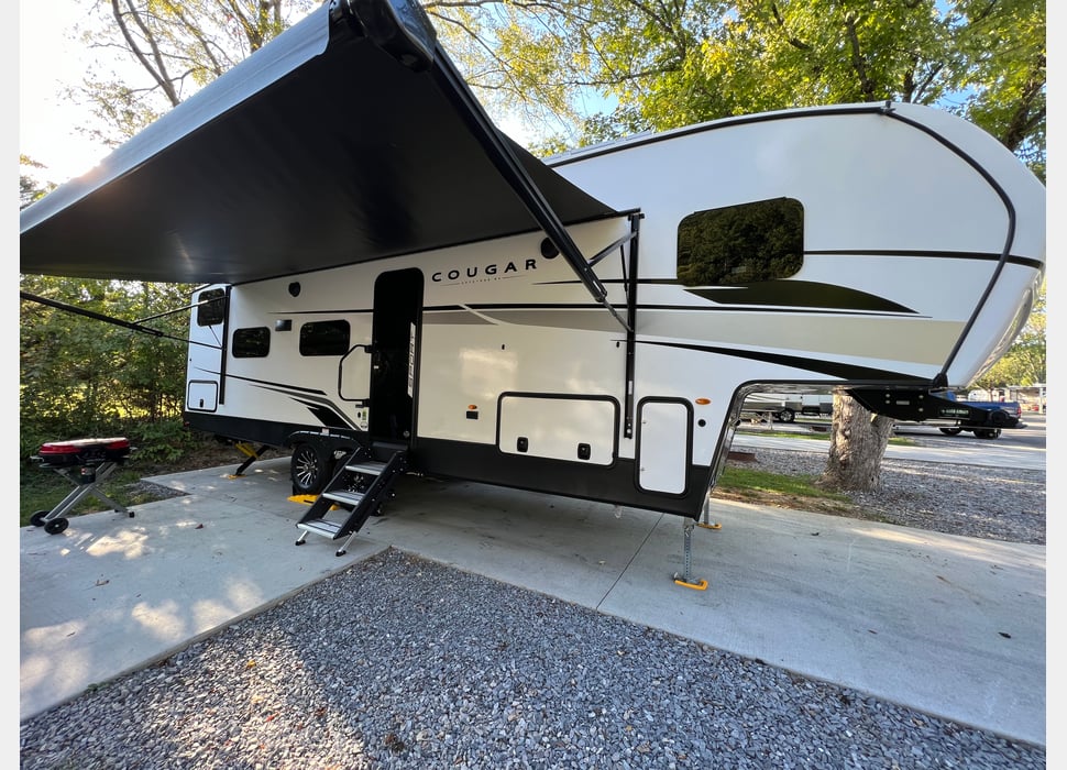 Fifth Wheel rentals in Ararat