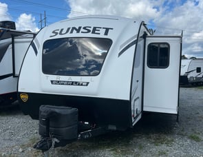 CrossRoads RV Sunset Trail Superlite 269fk
