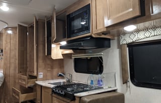 2020 Leprechaun w/ Solar/Lithium System