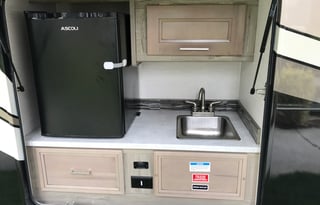 2021 Encore 325SS - Fully Stocked,Great for Parks