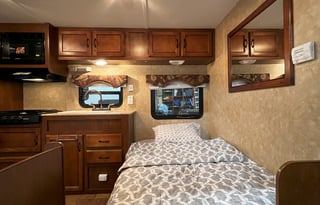 2012 Coachmen RV Catalina Santara Series 222FB