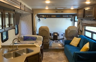 2018 Thor Motor Coach Windsport 34J