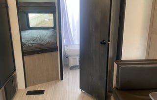 2021 Keystone RV Hideout 24BHWE