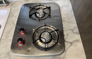 2022 Coleman Lantern LT 17B, Light and easy to tow