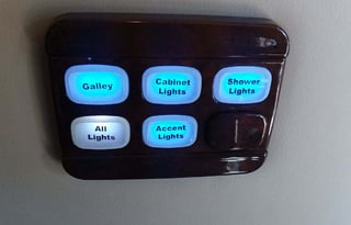 2017 Merecedes Midwest Automotive MD4 Weekender