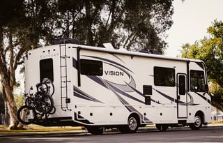 Great 30' RV that sleeps 8 comfortably