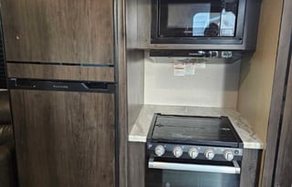 Stella's "love of the wild" Grand design Xplor