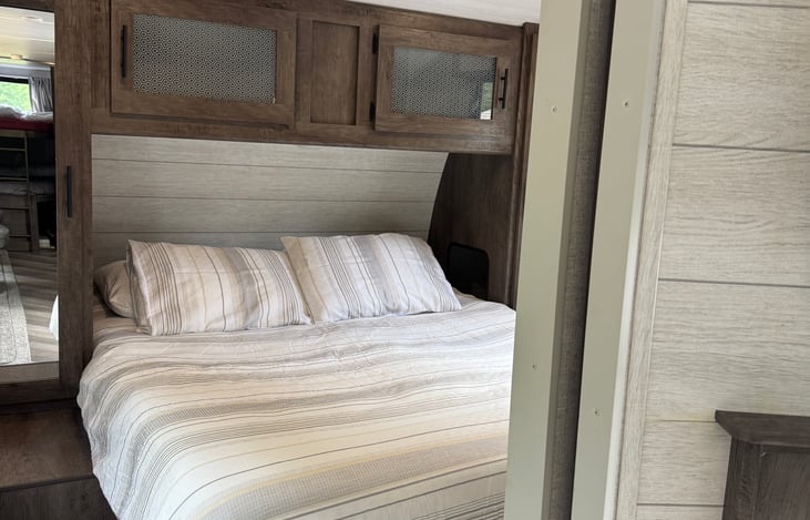 Primary Bedroom with Queen Bed