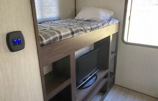 2020 Forest River Cherokee Arctic Wolf