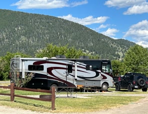 Fleetwood RV Bounder Classic 34M