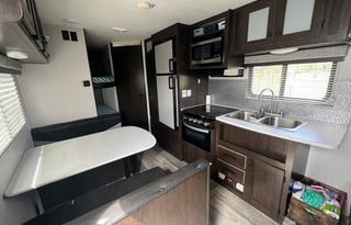 Ryan and Christina’s kid and pet friendly RV!