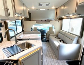 Thor Motor Coach Four Winds 28A